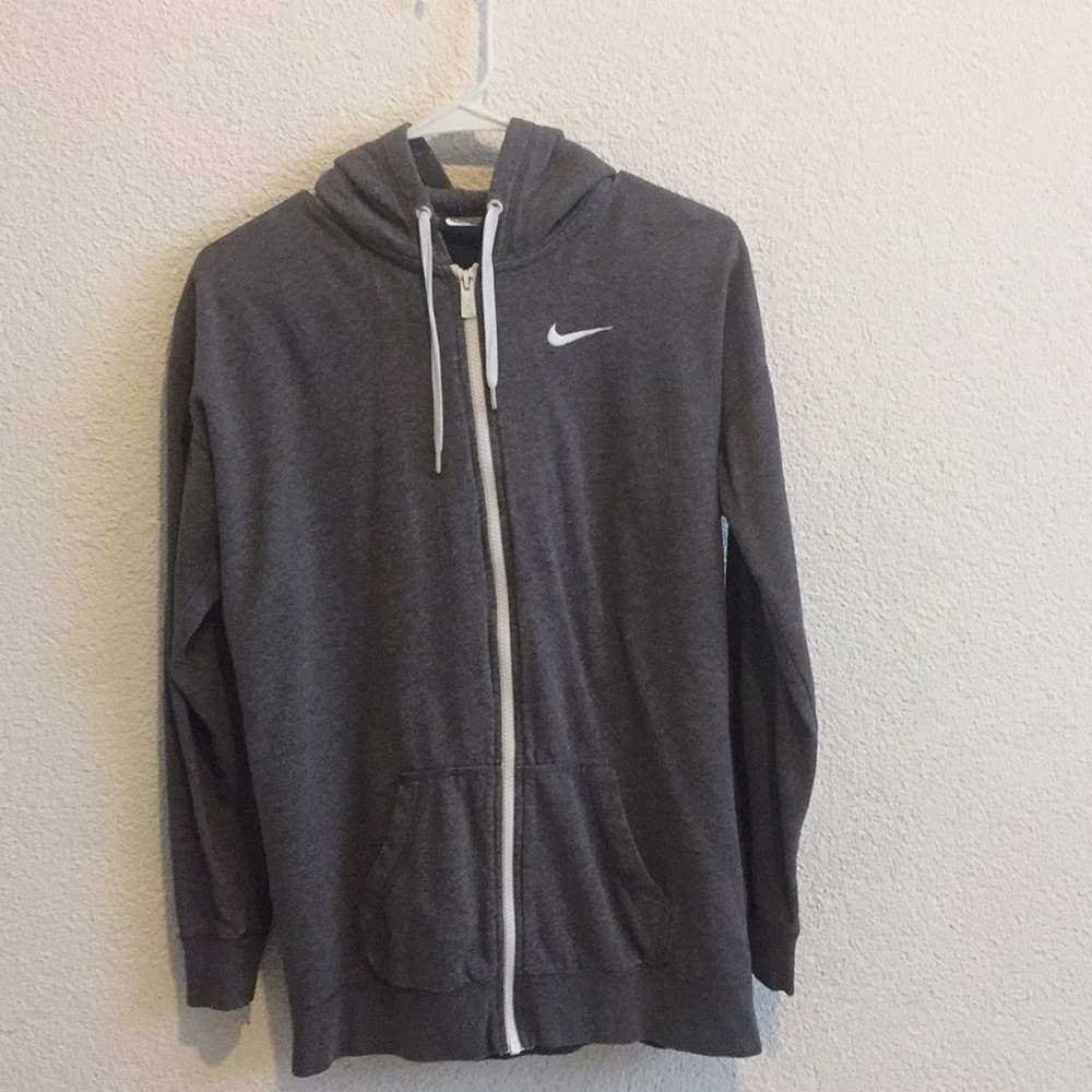 nike zip up sweatshirt